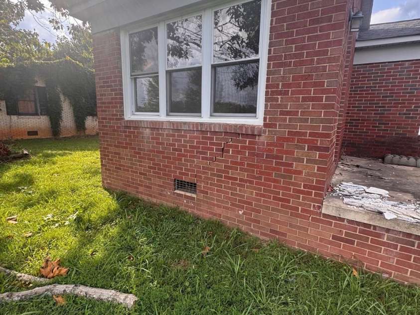 5432 Hudson Chapel Road, Catawba, NC 28609.  MLS# CAR4285466, YatesRealty ID 31403. 