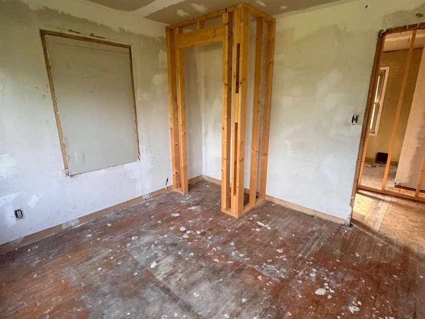 5432 Hudson Chapel Road, Catawba, NC 28609.  MLS# CAR4285466, YatesRealty ID 31403. 