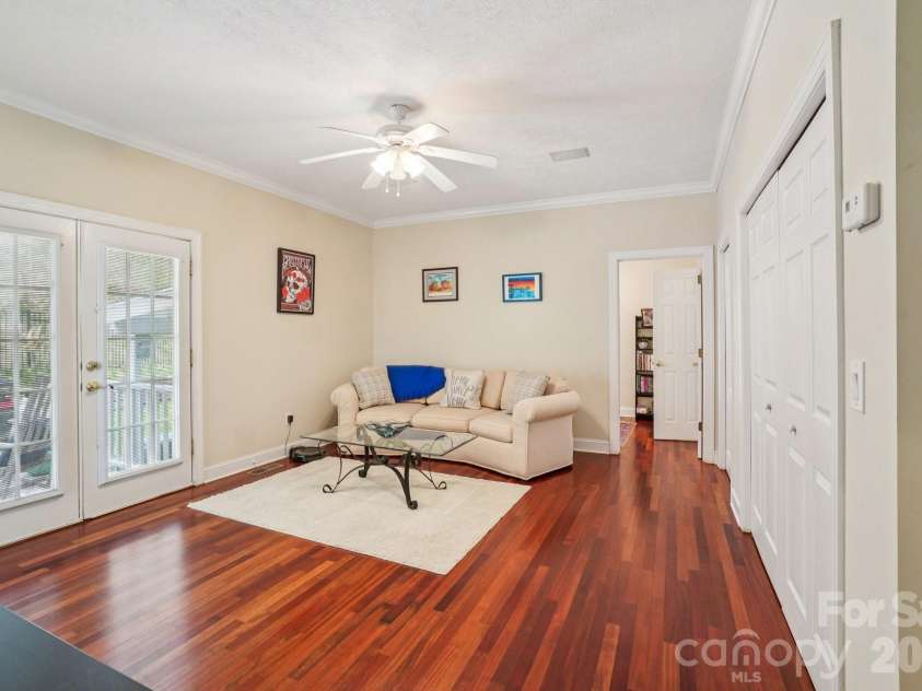 302 Davy Crockett Drive, Maggie Valley, NC 28751.  MLS# CAR4390074, YatesRealty ID 31408. 