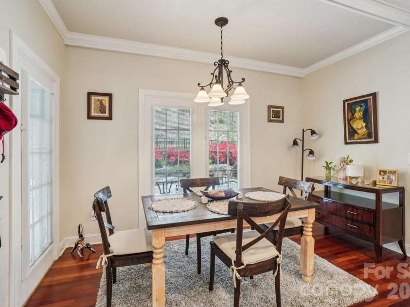 302 Davy Crockett Drive, Maggie Valley, NC 28751.  MLS# CAR4390074, YatesRealty ID 31408. 