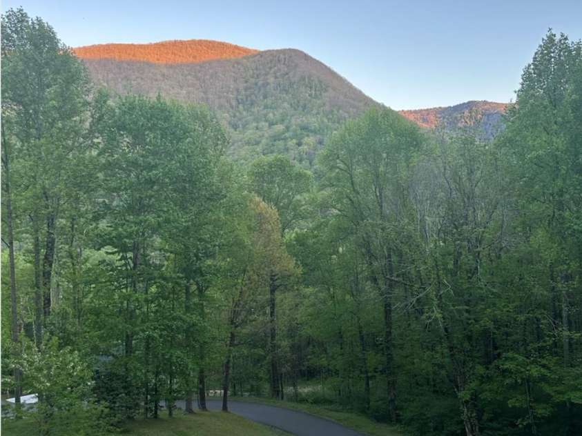 302 Davy Crockett Drive, Maggie Valley, NC 28751.  MLS# CAR4390074, YatesRealty ID 31408. View provided by homeowner