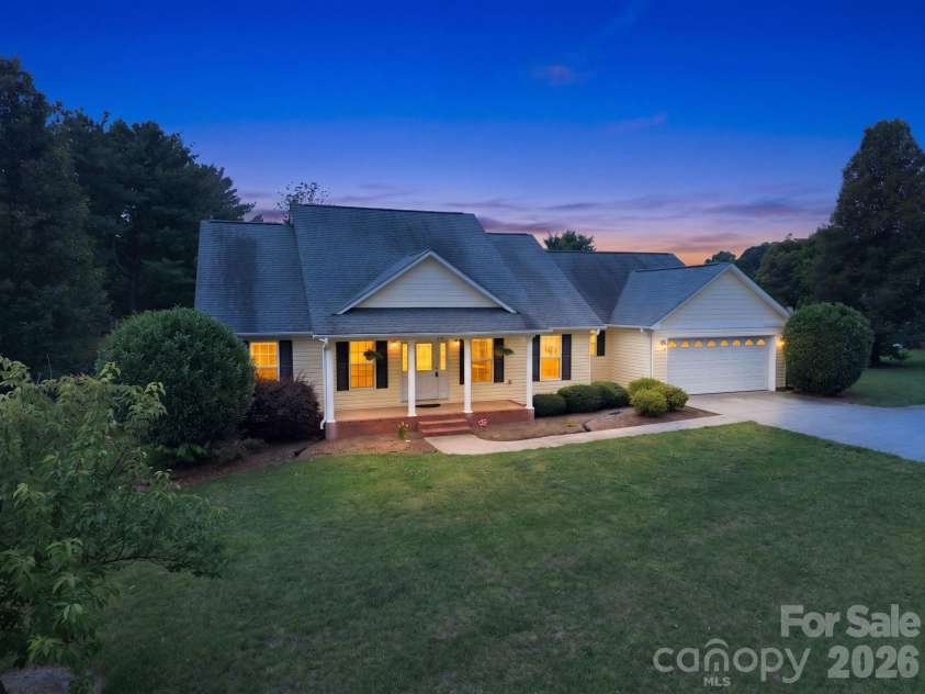 210 Jane Sowers Road, Statesville, NC 28625.  MLS# CAR4394816, YatesRealty ID 31409. Twilight