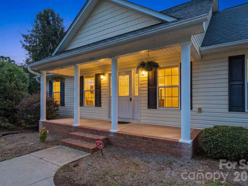 210 Jane Sowers Road, Statesville, NC 28625.  MLS# CAR4394816, YatesRealty ID 31409. Twilight