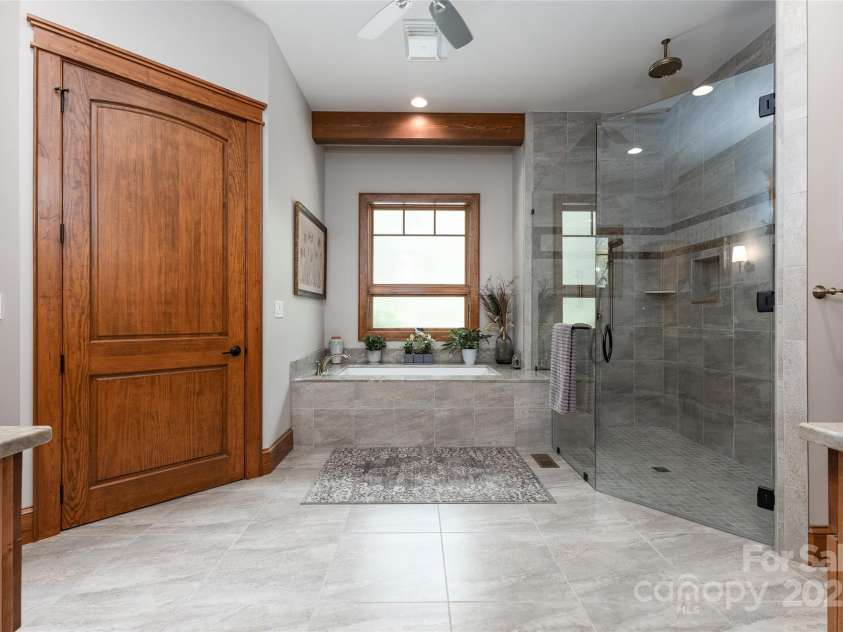 264 Jocassee Trail, Sapphire, NC 28774.  MLS# CAR4313390, YatesRealty ID 3141. 