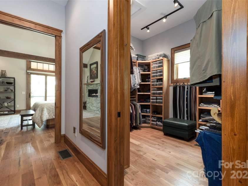 264 Jocassee Trail, Sapphire, NC 28774.  MLS# CAR4313390, YatesRealty ID 3141. 