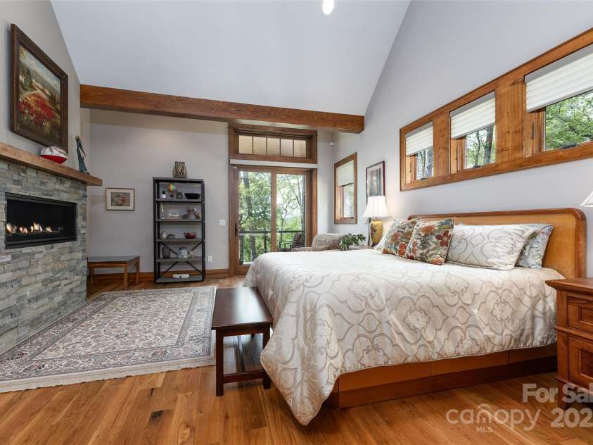 264 Jocassee Trail, Sapphire, NC 28774.  MLS# CAR4313390, YatesRealty ID 3141. 