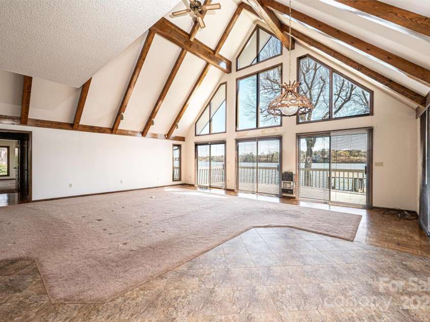 6133 Clearwater Road, Granite Falls, NC 28630.  MLS# CAR4239824, YatesRealty ID 3141. 