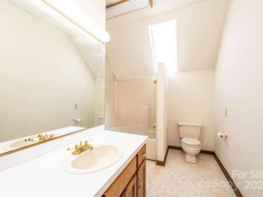 6133 Clearwater Road, Granite Falls, NC 28630.  MLS# CAR4239824, YatesRealty ID 3141. 