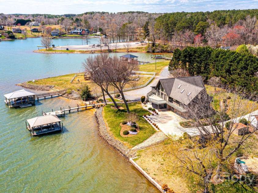 6133 Clearwater Road, Granite Falls, NC 28630.  MLS# CAR4239824, YatesRealty ID 3141. 