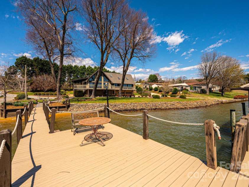 6133 Clearwater Road, Granite Falls, NC 28630.  MLS# CAR4239824, YatesRealty ID 3141. 