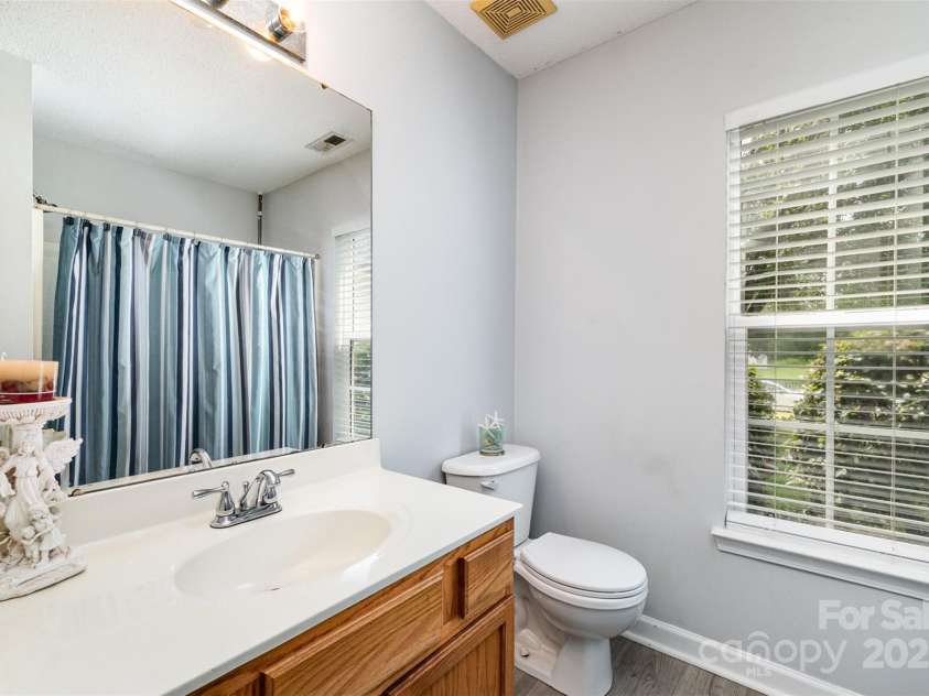 3619 Dashiel Drive, Charlotte, NC 28262.  MLS# CAR4276777, YatesRealty ID 31410. 