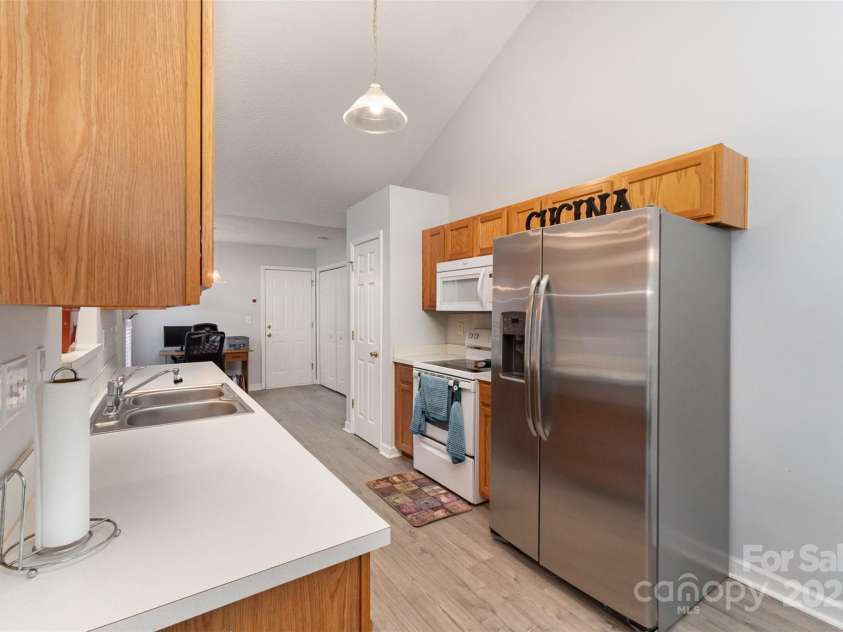 3619 Dashiel Drive, Charlotte, NC 28262.  MLS# CAR4276777, YatesRealty ID 31410. 
