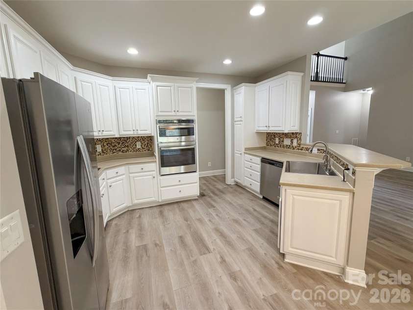 1332 Bershire Lane, Charlotte, NC 28262.  MLS# CAR4391401, YatesRealty ID 31411. 
