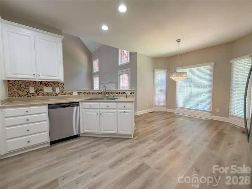 1332 Bershire Lane, Charlotte, NC 28262.  MLS# CAR4391401, YatesRealty ID 31411. 