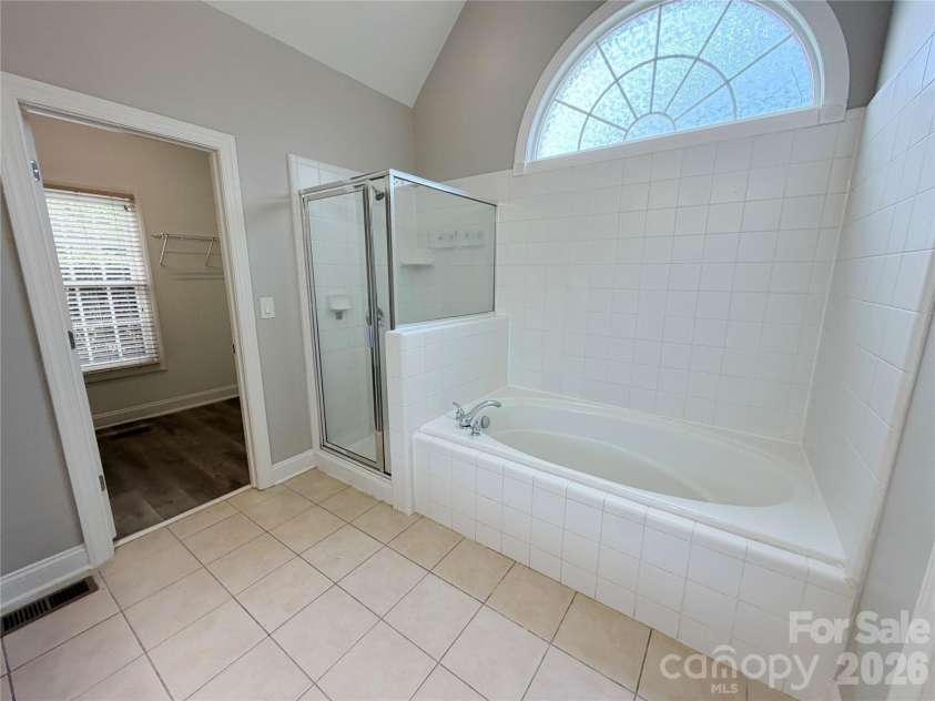 1332 Bershire Lane, Charlotte, NC 28262.  MLS# CAR4391401, YatesRealty ID 31411. 