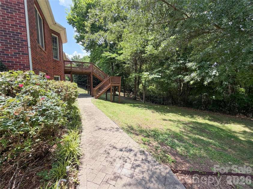 1332 Bershire Lane, Charlotte, NC 28262.  MLS# CAR4391401, YatesRealty ID 31411. 