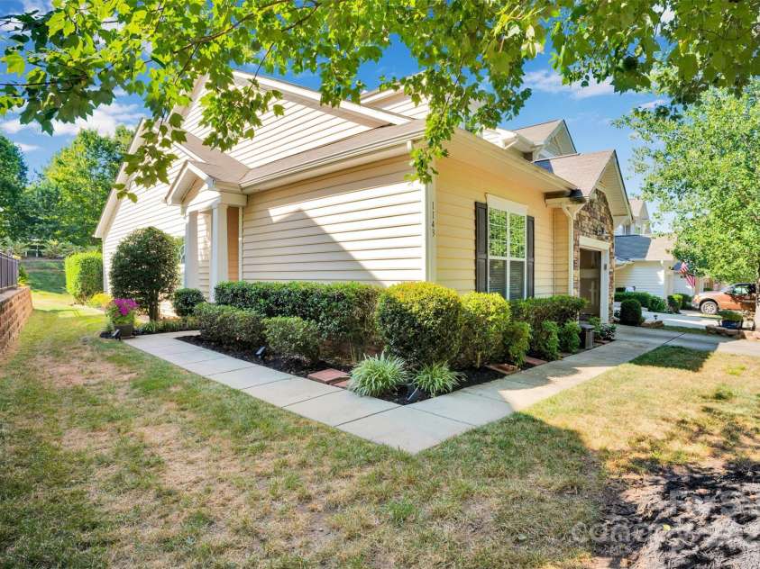 1143 Crown Vista Drive, Fort Mill, SC 29707.  MLS# CAR4285889, YatesRealty ID 31412. 