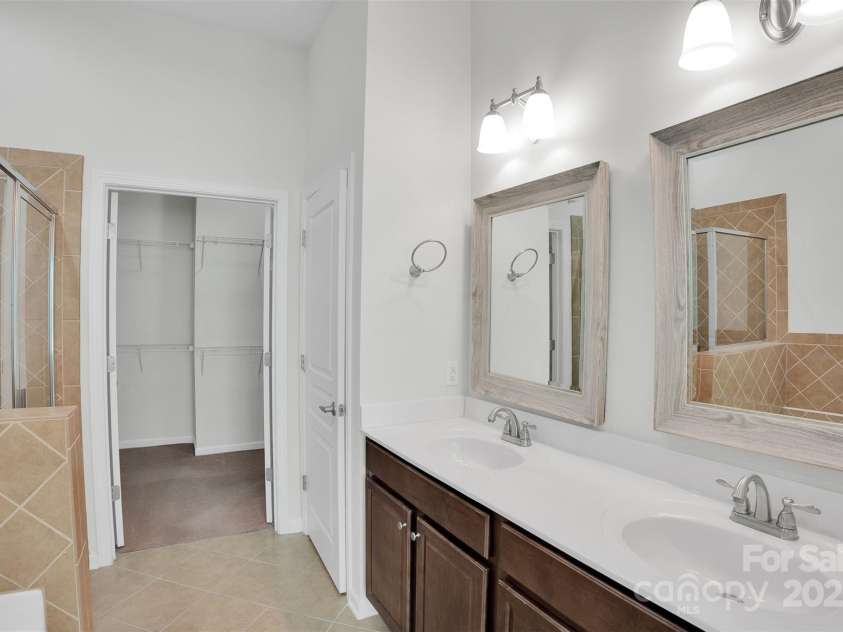 1143 Crown Vista Drive, Fort Mill, SC 29707.  MLS# CAR4285889, YatesRealty ID 31412. 