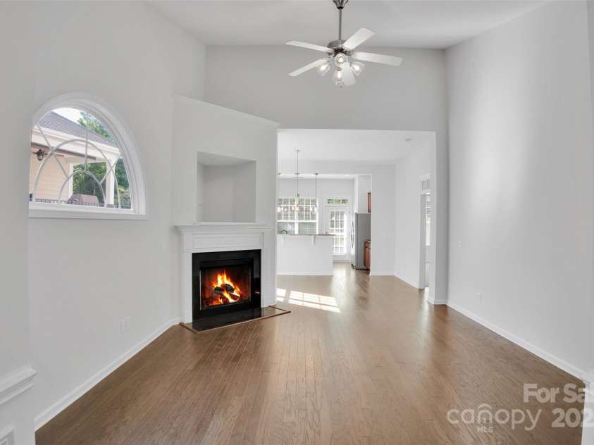 1143 Crown Vista Drive, Fort Mill, SC 29707.  MLS# CAR4285889, YatesRealty ID 31412. Open Floor Plan