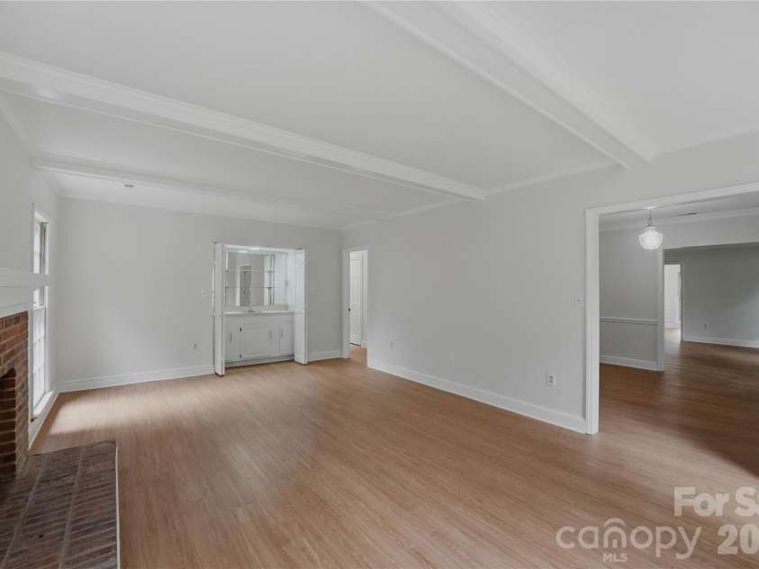 2341 Hamilton Mill Road, Charlotte, NC 28270.  MLS# CAR4391403, YatesRealty ID 31412. 