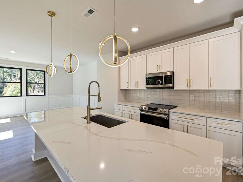 8735 Nolley Court, Charlotte, NC 28270.  MLS# CAR4312725, YatesRealty ID 31413. 