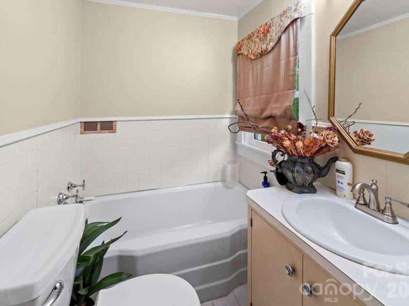 1832 Badin Road, Albemarle, NC 28001.  MLS# CAR4392071, YatesRealty ID 31414. Full Bathroom upstairs.