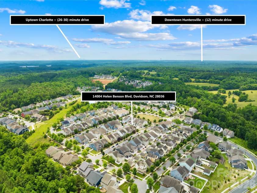 14004 Helen Benson Boulevard, Davidson, NC 28036.  MLS# CAR4388089, YatesRealty ID 31416. 