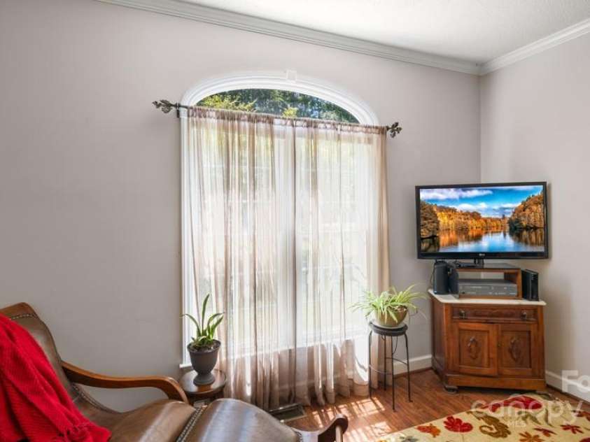 7191 Johns Point Court, Liberty, NC 27298.  MLS# CAR4282839, YatesRealty ID 31416. 