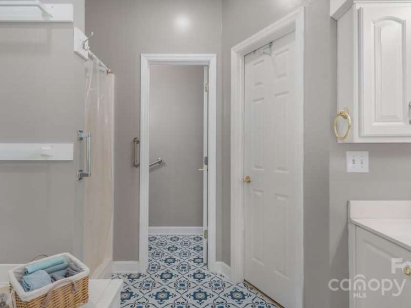 7191 Johns Point Court, Liberty, NC 27298.  MLS# CAR4282839, YatesRealty ID 31416. 