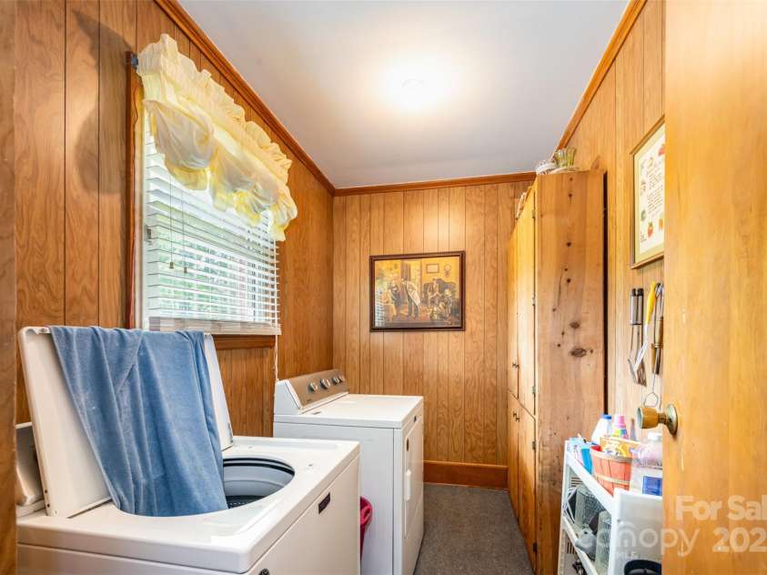 2236 Old Hickory Grove Road, Mount Holly, NC 28120.  MLS# CAR4286254, YatesRealty ID 31417. 