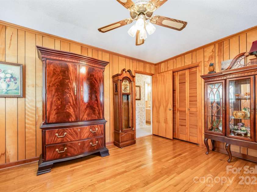 2236 Old Hickory Grove Road, Mount Holly, NC 28120.  MLS# CAR4286254, YatesRealty ID 31417. 