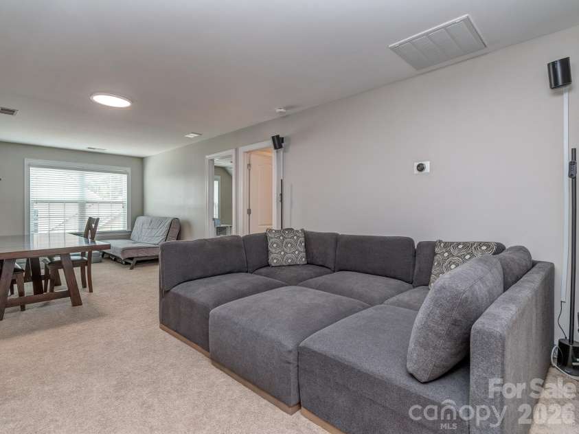 4312 Oxford Mill Road, Waxhaw, NC 28173.  MLS# CAR4390150, YatesRealty ID 31418. Bonus room 3rd floor