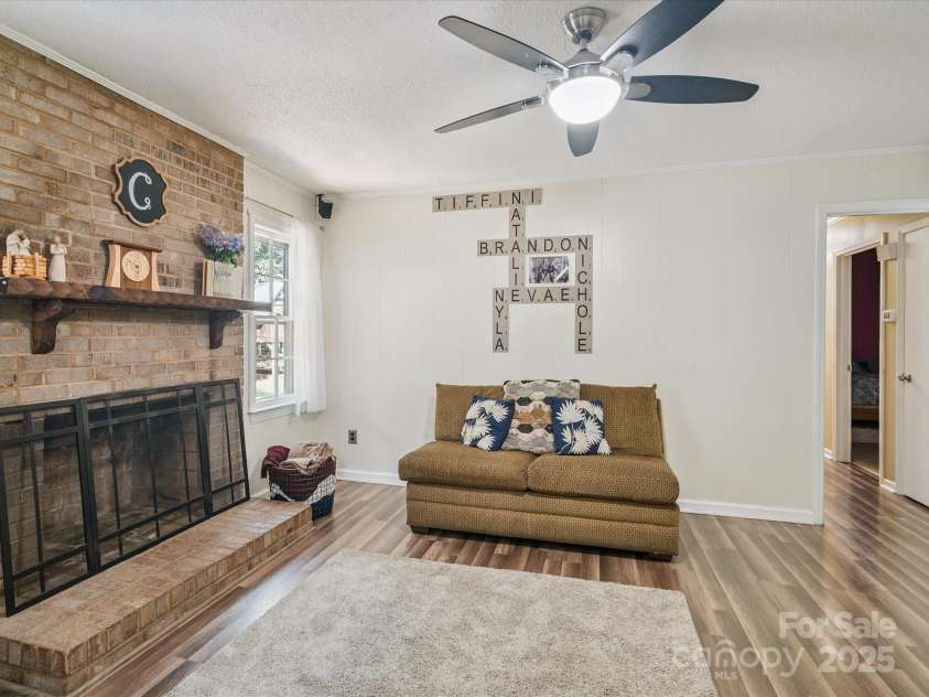 8128 Blairtree Court, Charlotte, NC 28227.  MLS# CAR4287043, YatesRealty ID 31418. 