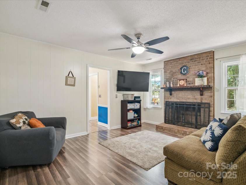 8128 Blairtree Court, Charlotte, NC 28227.  MLS# CAR4287043, YatesRealty ID 31418. 