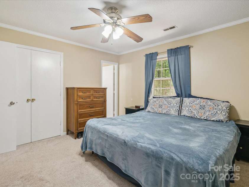 8128 Blairtree Court, Charlotte, NC 28227.  MLS# CAR4287043, YatesRealty ID 31418. 