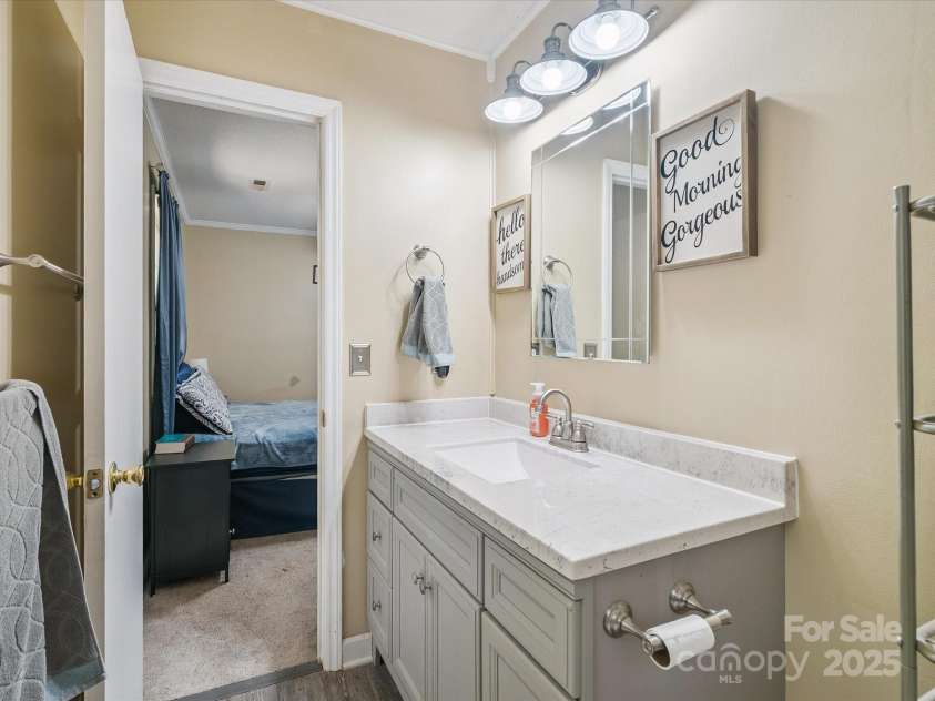 8128 Blairtree Court, Charlotte, NC 28227.  MLS# CAR4287043, YatesRealty ID 31418. 