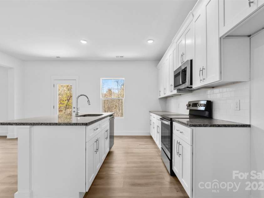 183 Sugar Hill Road, Troutman, NC 28166.  MLS# CAR4198960, YatesRealty ID 3142. 