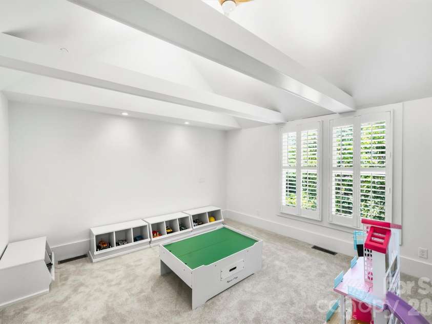 1919 Springdale Avenue, Charlotte, NC 28203.  MLS# CAR4378756, YatesRealty ID 31420. 