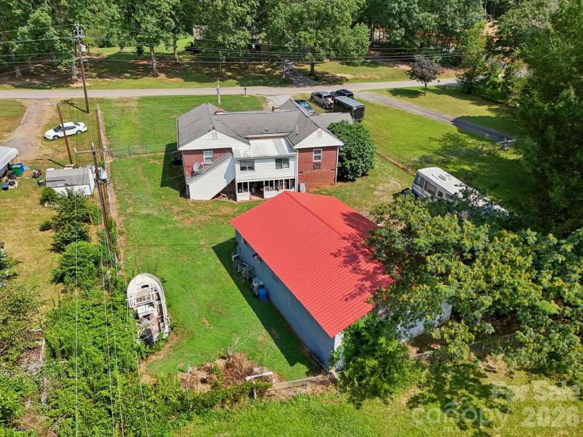 3325 Fairview Drive, Gastonia, NC 28052.  MLS# CAR4286770, YatesRealty ID 31421. 0.38 Acres