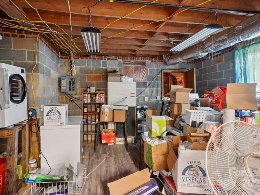 3325 Fairview Drive, Gastonia, NC 28052.  MLS# CAR4286770, YatesRealty ID 31421. Basement
