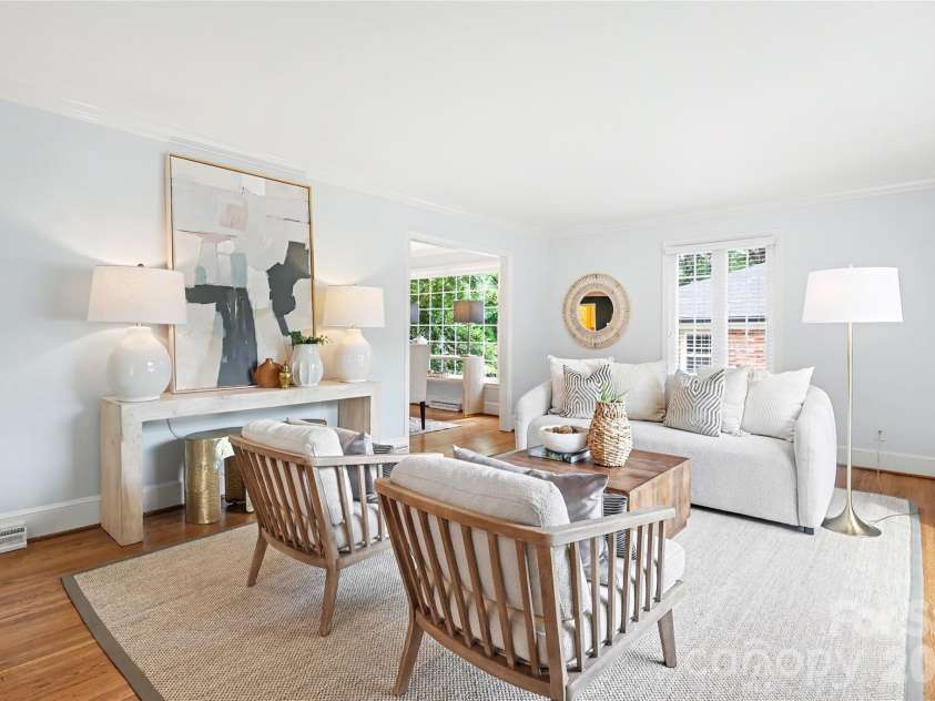 5420 Topping Place, Charlotte, NC 28209.  MLS# CAR4391903, YatesRealty ID 31421. 