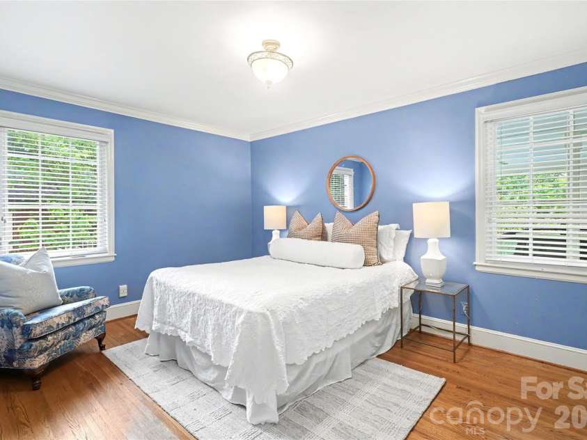 5420 Topping Place, Charlotte, NC 28209.  MLS# CAR4391903, YatesRealty ID 31421. 