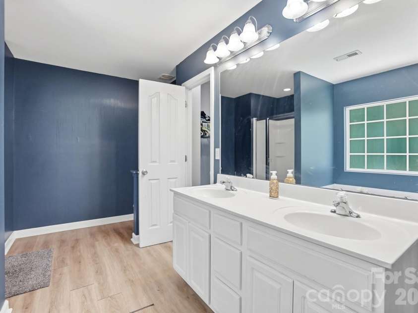 1520 Magnolia Drive, Lancaster, SC 29720.  MLS# CAR4393448, YatesRealty ID 31424. 