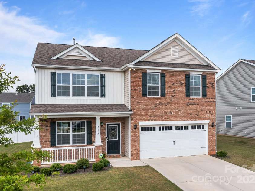 7172 Teague Drive, Gastonia, NC 28056.  MLS# CAR4280646, YatesRealty ID 31425. 