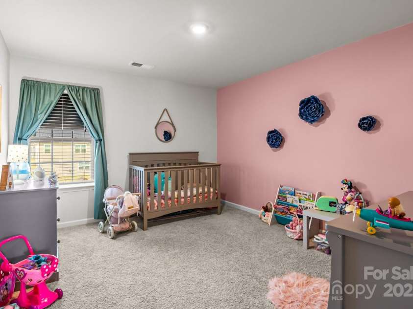 7172 Teague Drive, Gastonia, NC 28056.  MLS# CAR4280646, YatesRealty ID 31425. 