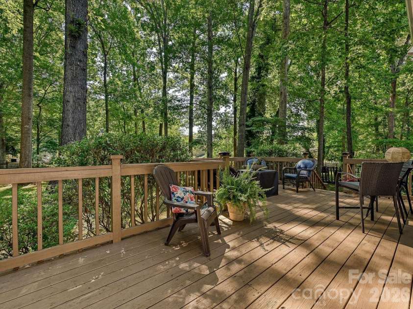 8717 Doe Path Lane, Huntersville, NC 28078.  MLS# CAR4395011, YatesRealty ID 31426. Deck