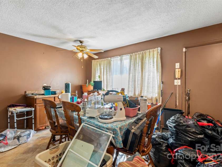 2515 Alleghany Street, Charlotte, NC 28208.  MLS# CAR4286056, YatesRealty ID 31429. 