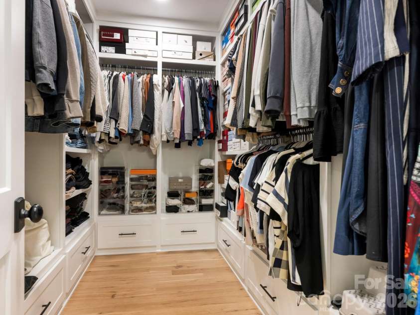 3601 Woody Grove Lane, Charlotte, NC 28210.  MLS# CAR4380181, YatesRealty ID 31430. Primary Closet