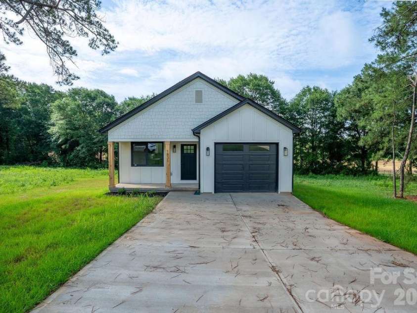 1831 Boy Scout Road, Lincolnton, NC 28092.  MLS# CAR4392405, YatesRealty ID 31431. 