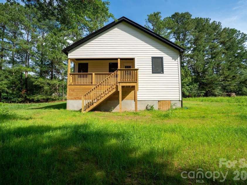 1831 Boy Scout Road, Lincolnton, NC 28092.  MLS# CAR4392405, YatesRealty ID 31431. 
